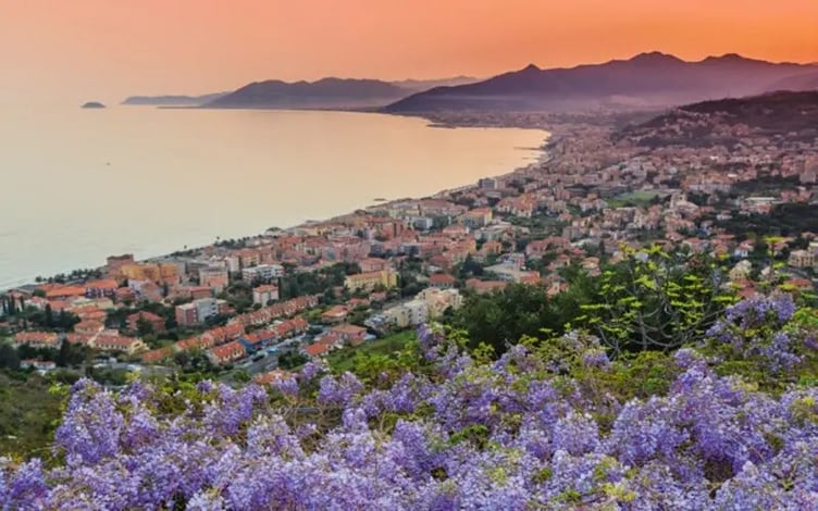 rh-27-alassio-800x500